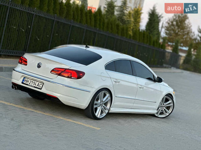 Фольксваген Пассат 2013 в Одессе на Automoto.ua Белый Фольксваген Пассат, объемом двигателя 1.98 л и пробегом 150 тыс. км за 12500 $, фото 21 на Automoto.ua