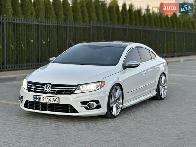 Фольксваген Пассат 2013 в Одессе на Automoto.ua Белый Фольксваген Пассат, объемом двигателя 1.98 л и пробегом 150 тыс. км за 12500 $, фото 12 на Automoto.ua