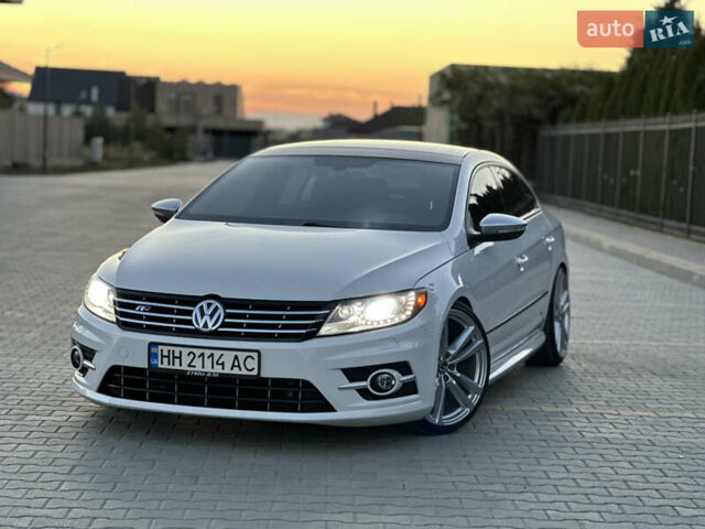 Фольксваген Пассат 2013 в Одессе на Automoto.ua Белый Фольксваген Пассат, объемом двигателя 1.98 л и пробегом 150 тыс. км за 12500 $, фото 20 на Automoto.ua
