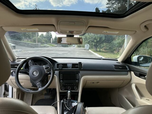 Білий Фольксваген Пассат, об'ємом двигуна 2 л та пробігом 369 тис. км за 10000 $, фото 9 на Automoto.ua