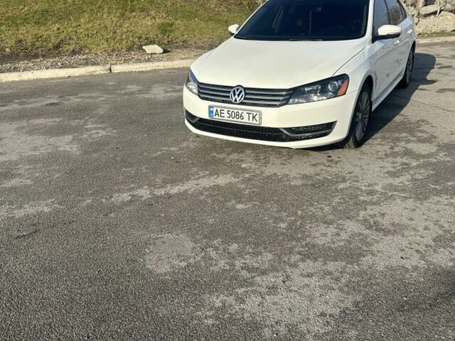 Белый Фольксваген Пассат, объемом двигателя 2 л и пробегом 342 тыс. км за 10000 $, фото 2 на Automoto.ua