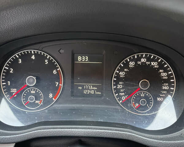 Белый Фольксваген Пассат, объемом двигателя 2.5 л и пробегом 197 тыс. км за 8500 $, фото 13 на Automoto.ua