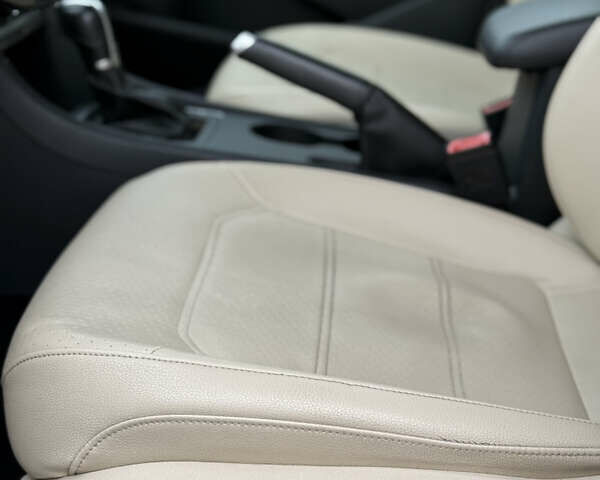 Фольксваген Пассат 2013 в Николаеве на Automoto.ua Белый Фольксваген Пассат, объемом двигателя 2.5 л и пробегом 170 тыс. км за 9900 $, фото 7 на Automoto.ua