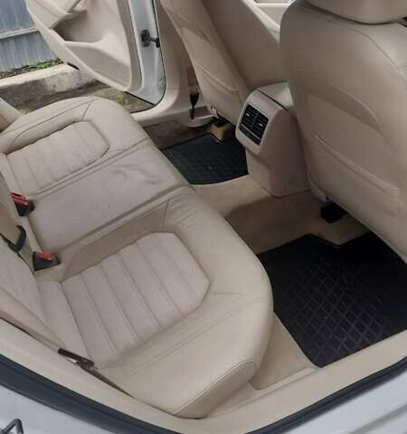 Белый Фольксваген Пассат, объемом двигателя 2 л и пробегом 152 тыс. км за 10600 $, фото 17 на Automoto.ua