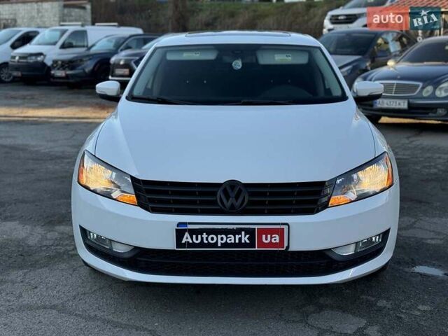Білий Фольксваген Пассат, об'ємом двигуна 2 л та пробігом 222 тис. км за 14190 $, фото 1 на Automoto.ua