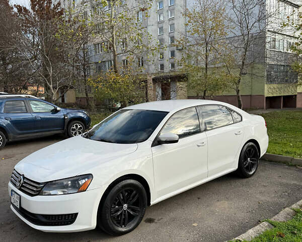 Білий Фольксваген Пассат, об'ємом двигуна 2.5 л та пробігом 220 тис. км за 10000 $, фото 9 на Automoto.ua