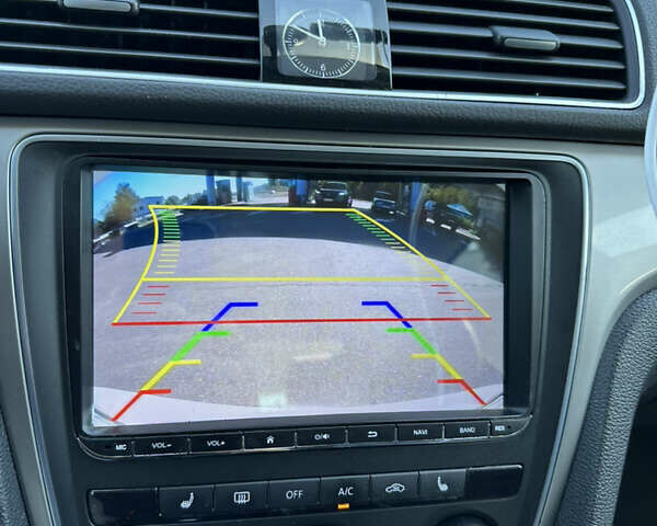 Білий Фольксваген Пассат, об'ємом двигуна 2.46 л та пробігом 241 тис. км за 9100 $, фото 29 на Automoto.ua