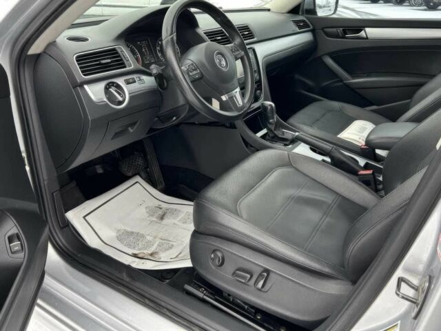 Білий Фольксваген Пассат, об'ємом двигуна 2 л та пробігом 80 тис. км за 3700 $, фото 6 на Automoto.ua