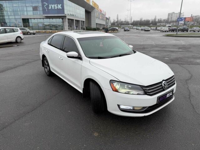 Белый Фольксваген Пассат, объемом двигателя 2.5 л и пробегом 250 тыс. км за 9000 $, фото 8 на Automoto.ua