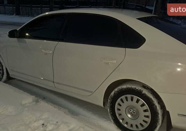 Белый Фольксваген Пассат, объемом двигателя 1.97 л и пробегом 309 тыс. км за 9500 $, фото 8 на Automoto.ua