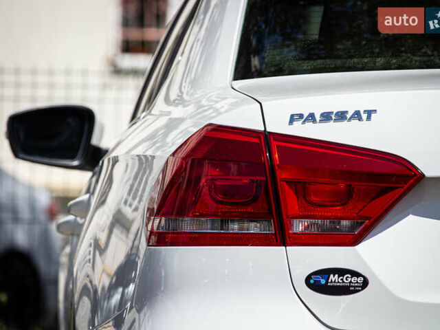 Белый Фольксваген Пассат, объемом двигателя 2 л и пробегом 149 тыс. км за 13250 $, фото 12 на Automoto.ua