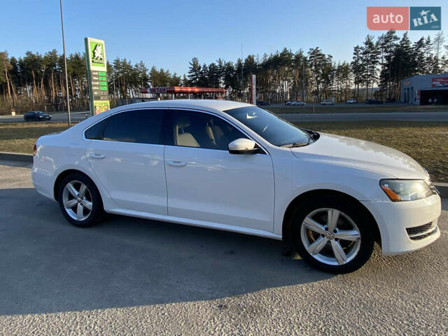 Белый Фольксваген Пассат, объемом двигателя 1.8 л и пробегом 160 тыс. км за 11500 $, фото 1 на Automoto.ua