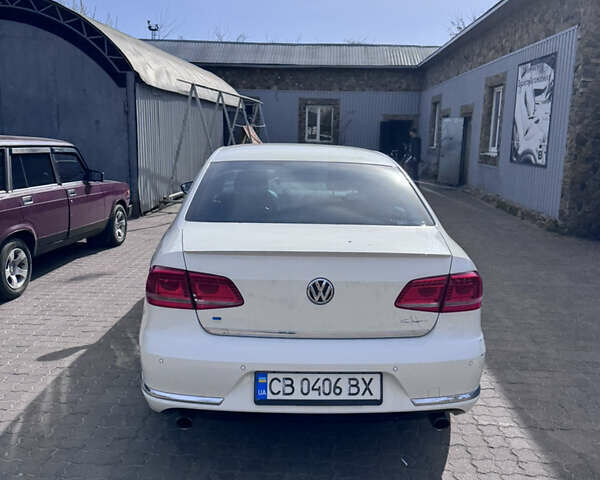 Белый Фольксваген Пассат, объемом двигателя 1.97 л и пробегом 245 тыс. км за 15300 $, фото 6 на Automoto.ua
