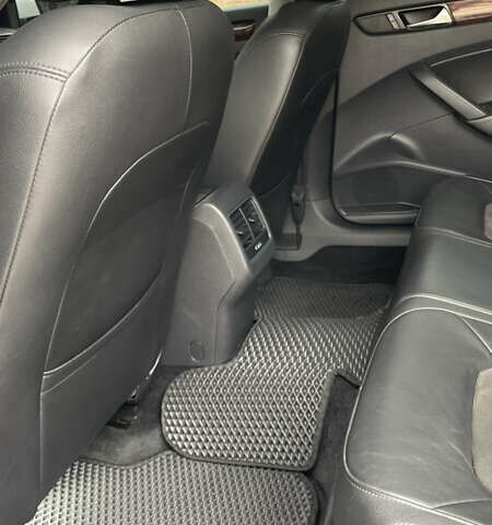 Белый Фольксваген Пассат, объемом двигателя 1.97 л и пробегом 149 тыс. км за 12500 $, фото 22 на Automoto.ua