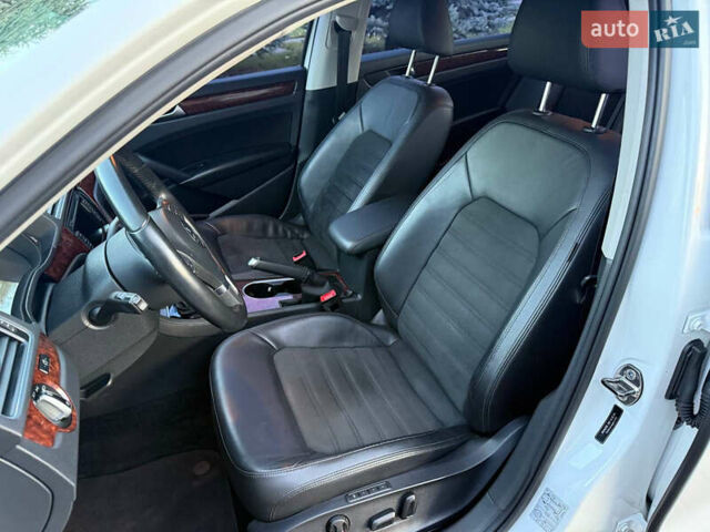 Белый Фольксваген Пассат, объемом двигателя 2 л и пробегом 154 тыс. км за 13200 $, фото 36 на Automoto.ua