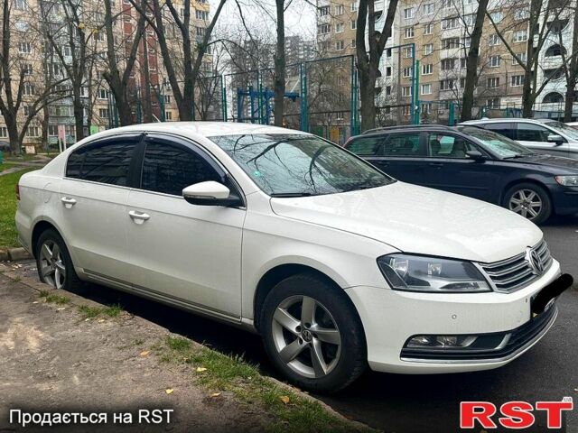 Білий Фольксваген Пассат, об'ємом двигуна 2 л та пробігом 185 тис. км за 11500 $, фото 3 на Automoto.ua