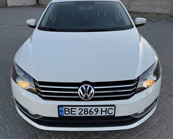 Білий Фольксваген Пассат, об'ємом двигуна 1.97 л та пробігом 180 тис. км за 12800 $, фото 10 на Automoto.ua