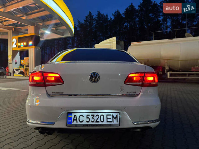 Белый Фольксваген Пассат, объемом двигателя 2 л и пробегом 230 тыс. км за 9400 $, фото 5 на Automoto.ua