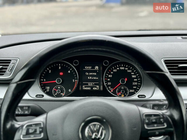 Фольксваген Пассат 2013 в Киеве на Automoto.ua Белый Фольксваген Пассат, объемом двигателя 1.6 л и пробегом 194 тыс. км за 11400 $, фото 11 на Automoto.ua