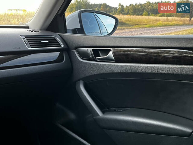 Фольксваген Пассат 2013 в Вышгороде на Automoto.ua Белый Фольксваген Пассат, объемом двигателя 1.97 л и пробегом 102 тыс. км за 14000 $, фото 26 на Automoto.ua