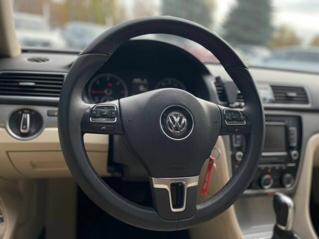 Белый Фольксваген Пассат, объемом двигателя 2 л и пробегом 222 тыс. км за 10900 $, фото 18 на Automoto.ua