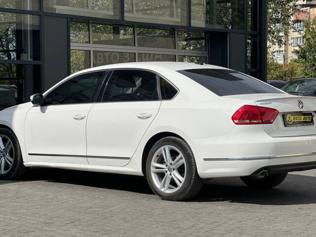 Білий Фольксваген Пассат, об'ємом двигуна 2 л та пробігом 233 тис. км за 11900 $, фото 3 на Automoto.ua