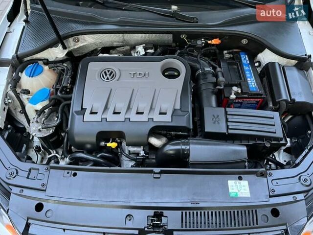 Білий Фольксваген Пассат, об'ємом двигуна 1.97 л та пробігом 132 тис. км за 12600 $, фото 21 на Automoto.ua