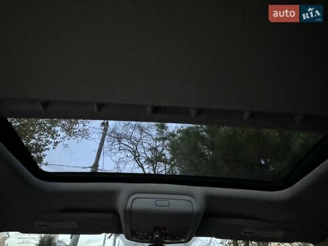 Белый Фольксваген Пассат, объемом двигателя 1.8 л и пробегом 180 тыс. км за 10999 $, фото 19 на Automoto.ua