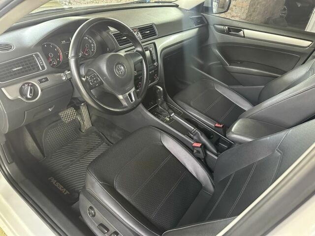 Білий Фольксваген Пассат, об'ємом двигуна 1.8 л та пробігом 167 тис. км за 9500 $, фото 6 на Automoto.ua