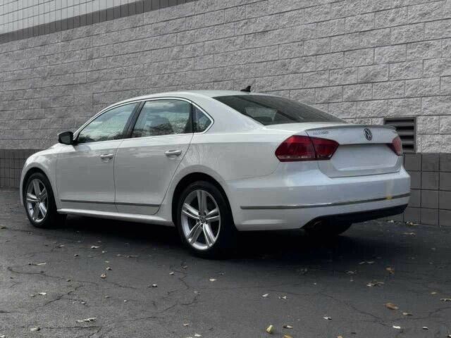 Белый Фольксваген Пассат, объемом двигателя 2 л и пробегом 83 тыс. км за 7000 $, фото 5 на Automoto.ua