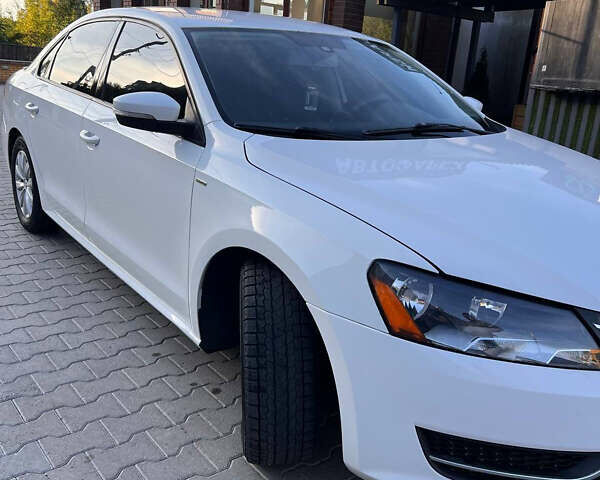 Белый Фольксваген Пассат, объемом двигателя 1.8 л и пробегом 100 тыс. км за 8800 $, фото 3 на Automoto.ua