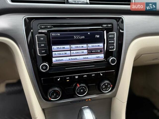 Белый Фольксваген Пассат, объемом двигателя 1.8 л и пробегом 204 тыс. км за 9900 $, фото 29 на Automoto.ua