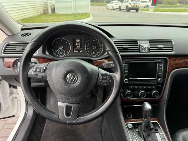 Белый Фольксваген Пассат, объемом двигателя 2 л и пробегом 115 тыс. км за 13200 $, фото 13 на Automoto.ua