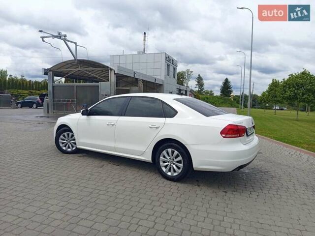 Белый Фольксваген Пассат, объемом двигателя 1.8 л и пробегом 280 тыс. км за 11000 $, фото 3 на Automoto.ua