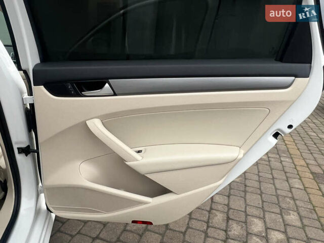 Білий Фольксваген Пассат, об'ємом двигуна 1.97 л та пробігом 284 тис. км за 10550 $, фото 23 на Automoto.ua