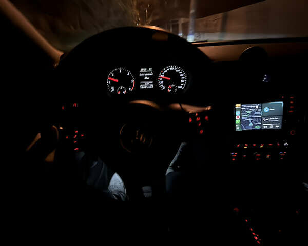 Белый Фольксваген Пассат, объемом двигателя 1.97 л и пробегом 146 тыс. км за 13700 $, фото 5 на Automoto.ua