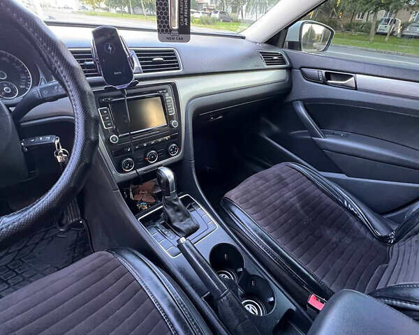 Белый Фольксваген Пассат, объемом двигателя 1.8 л и пробегом 100 тыс. км за 8800 $, фото 8 на Automoto.ua