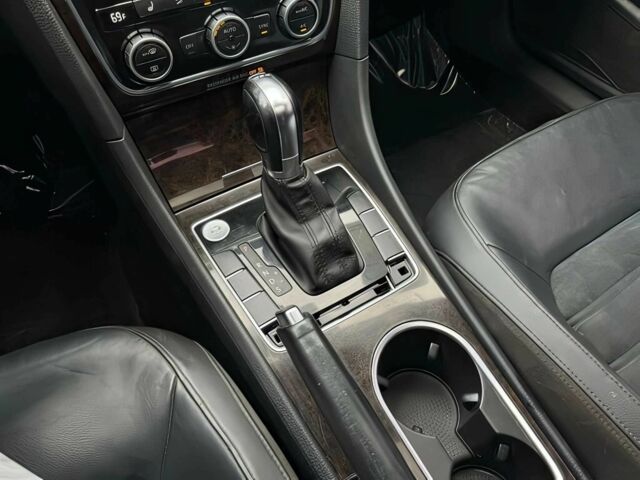 Белый Фольксваген Пассат, объемом двигателя 2 л и пробегом 80 тыс. км за 5040 $, фото 9 на Automoto.ua