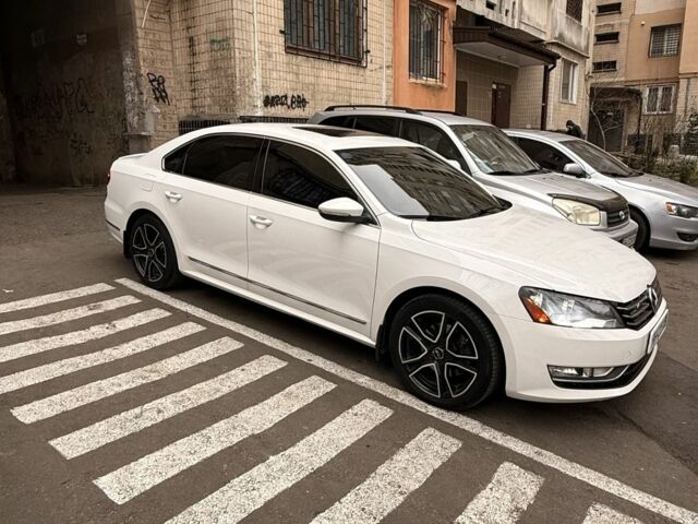 Белый Фольксваген Пассат, объемом двигателя 2 л и пробегом 168 тыс. км за 13000 $, фото 1 на Automoto.ua