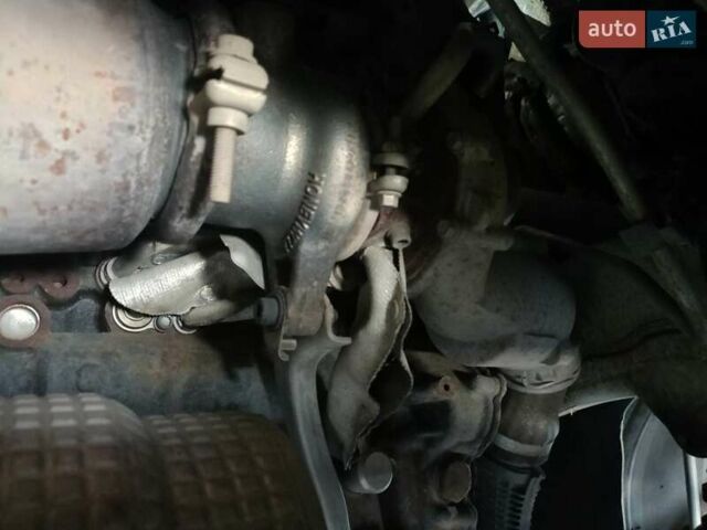 Білий Фольксваген Пассат, об'ємом двигуна 1.8 л та пробігом 184 тис. км за 11500 $, фото 16 на Automoto.ua