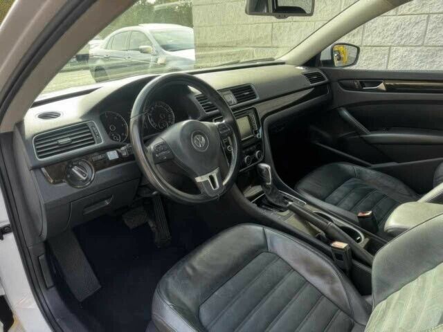 Белый Фольксваген Пассат, объемом двигателя 2 л и пробегом 83 тыс. км за 7000 $, фото 9 на Automoto.ua