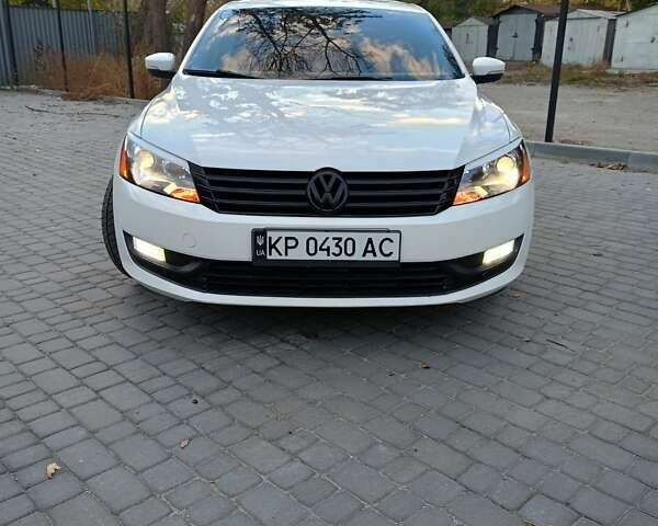 Білий Фольксваген Пассат, об'ємом двигуна 1.8 л та пробігом 184 тис. км за 11500 $, фото 1 на Automoto.ua