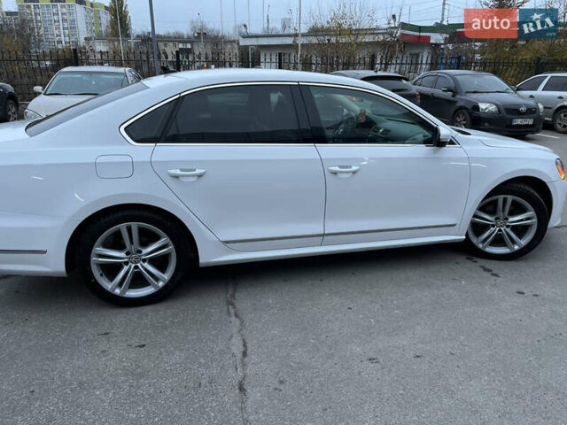 Білий Фольксваген Пассат, об'ємом двигуна 1.97 л та пробігом 132 тис. км за 12600 $, фото 7 на Automoto.ua