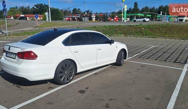 Білий Фольксваген Пассат, об'ємом двигуна 1.8 л та пробігом 177 тис. км за 11000 $, фото 4 на Automoto.ua