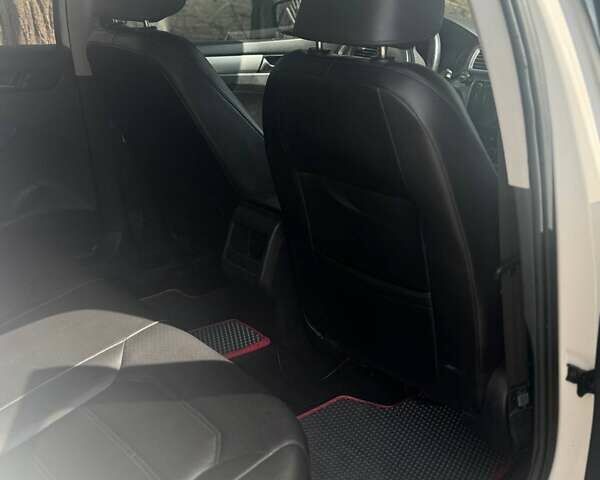 Білий Фольксваген Пассат, об'ємом двигуна 1.8 л та пробігом 235 тис. км за 8700 $, фото 9 на Automoto.ua