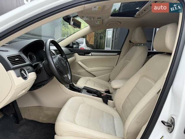 Белый Фольксваген Пассат, объемом двигателя 1.8 л и пробегом 204 тыс. км за 9900 $, фото 45 на Automoto.ua