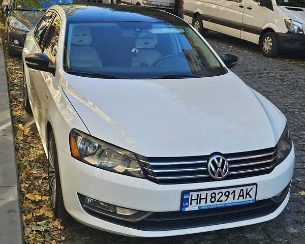 Белый Фольксваген Пассат, объемом двигателя 1.8 л и пробегом 193 тыс. км за 11200 $, фото 8 на Automoto.ua