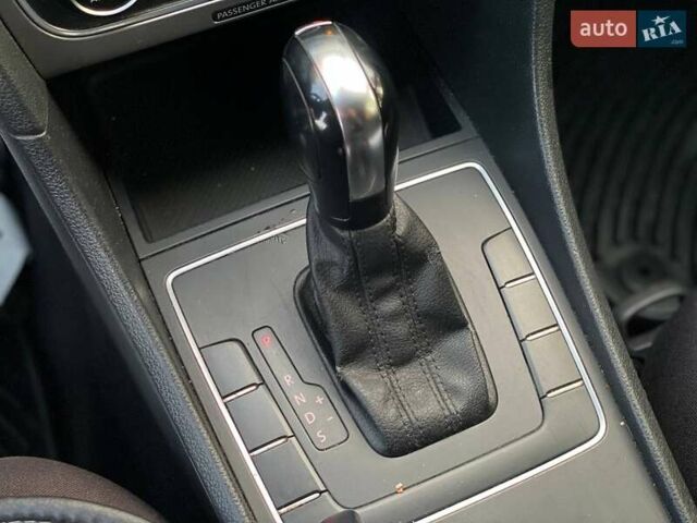 Белый Фольксваген Пассат, объемом двигателя 1.8 л и пробегом 192 тыс. км за 9900 $, фото 16 на Automoto.ua