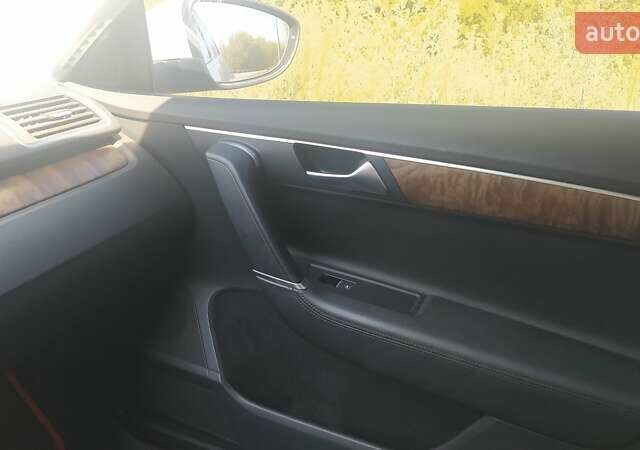 Белый Фольксваген Пассат, объемом двигателя 1.97 л и пробегом 80 тыс. км за 17000 $, фото 9 на Automoto.ua