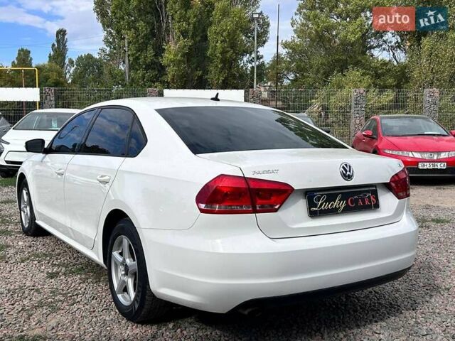 Белый Фольксваген Пассат, объемом двигателя 1.8 л и пробегом 212 тыс. км за 9700 $, фото 6 на Automoto.ua